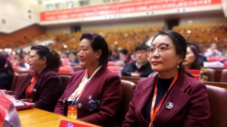 新闻 | 西藏2万多名贫困妇女实现创业就业